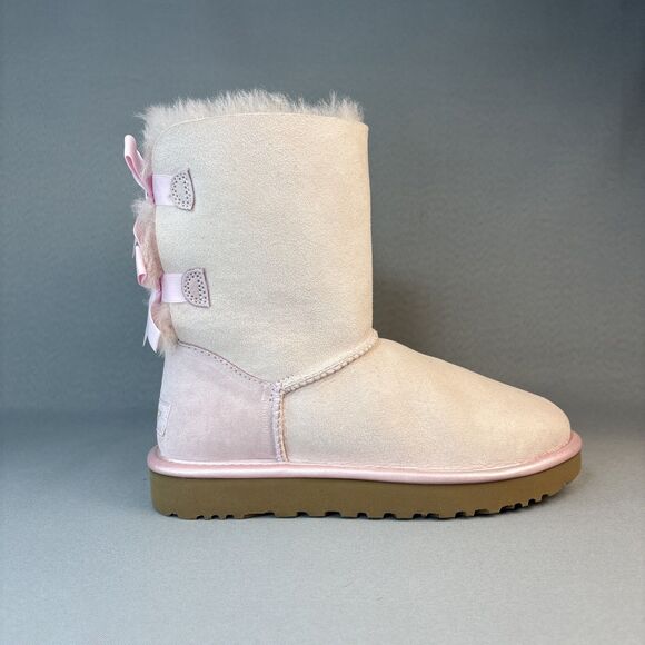 New Women's 7 UGG Boots Bailey Bow Seashell Pink Metallic Extremely Rare Retired - Picture 3 of 16